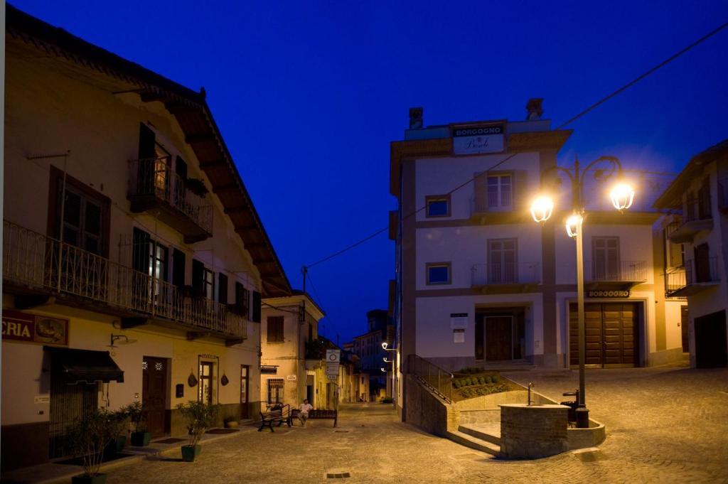 Casa Svizzera Agriturismo Barolo Exterior foto